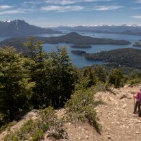 IMG_6485 22/11/2019 - Une belle descente nous attend après une montée éprouvante de deux heures et demie. Mais pourquoi grimpe-t-on toujours pour toujours redescendre ?...